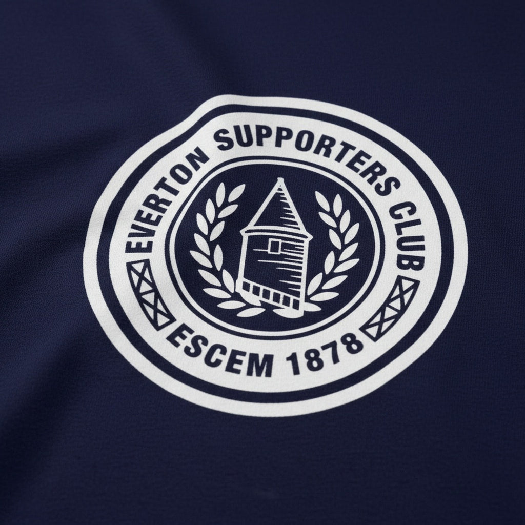 Print close-up on premium cotton. ESCEM - Big Logo Dark T-Shirt. Forever Everton.